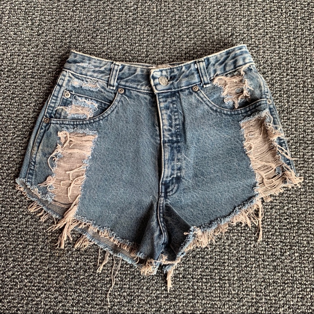Vintage calvin klein shorts!